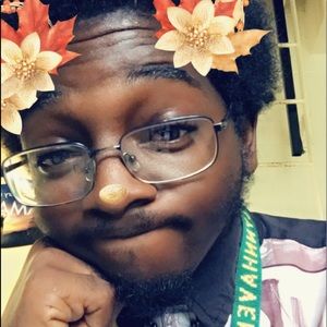 Meet your Posher, Maro